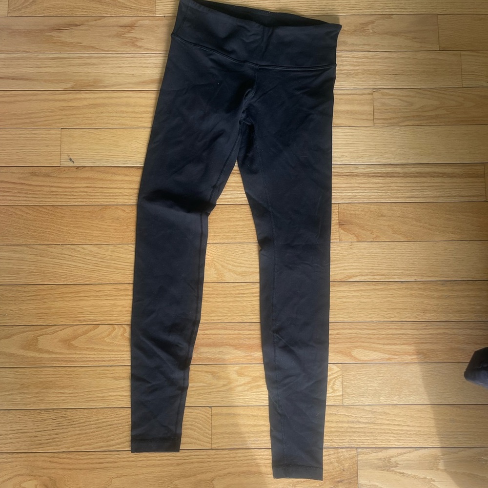 Women’s Black Lulu Lemon Leggings